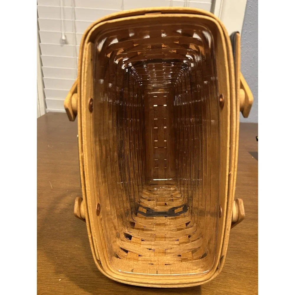 Longaberger Collectors Club Woven Basket 1996 Charter Member Plastic Liner Cloth